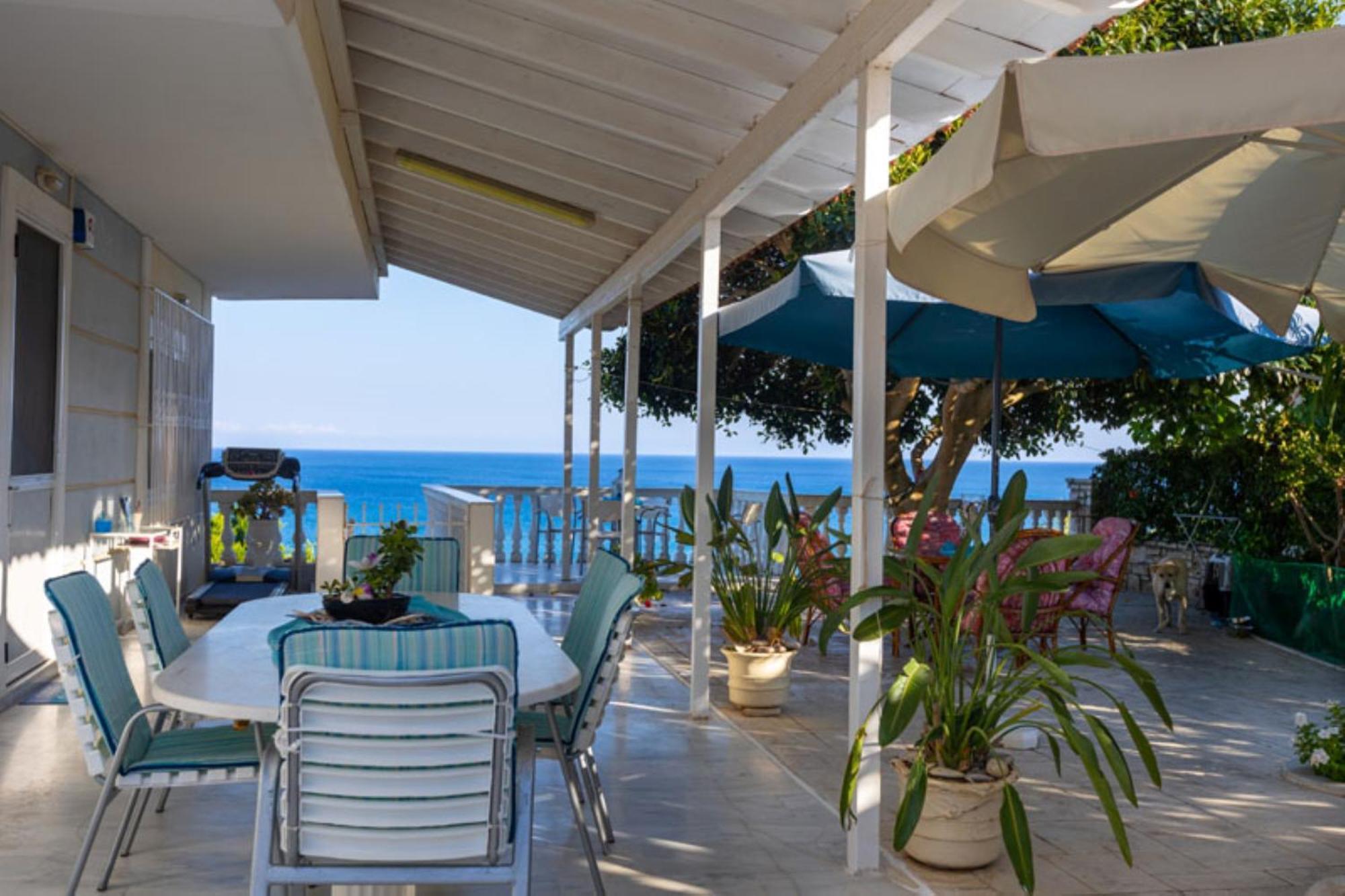 Pansion Koroni L'Antic Hotel Buitenkant foto