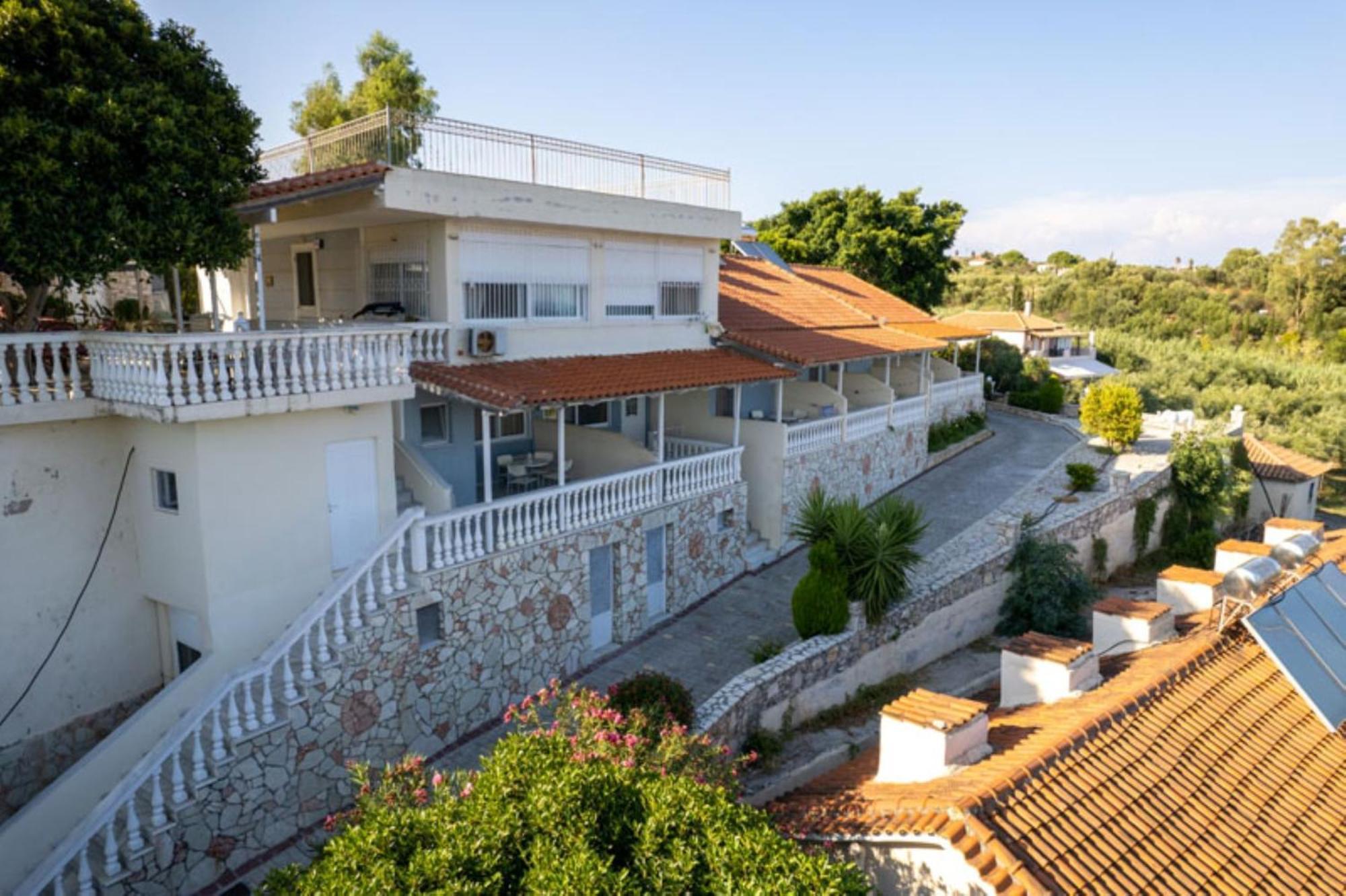 Pansion Koroni L'Antic Hotel Buitenkant foto