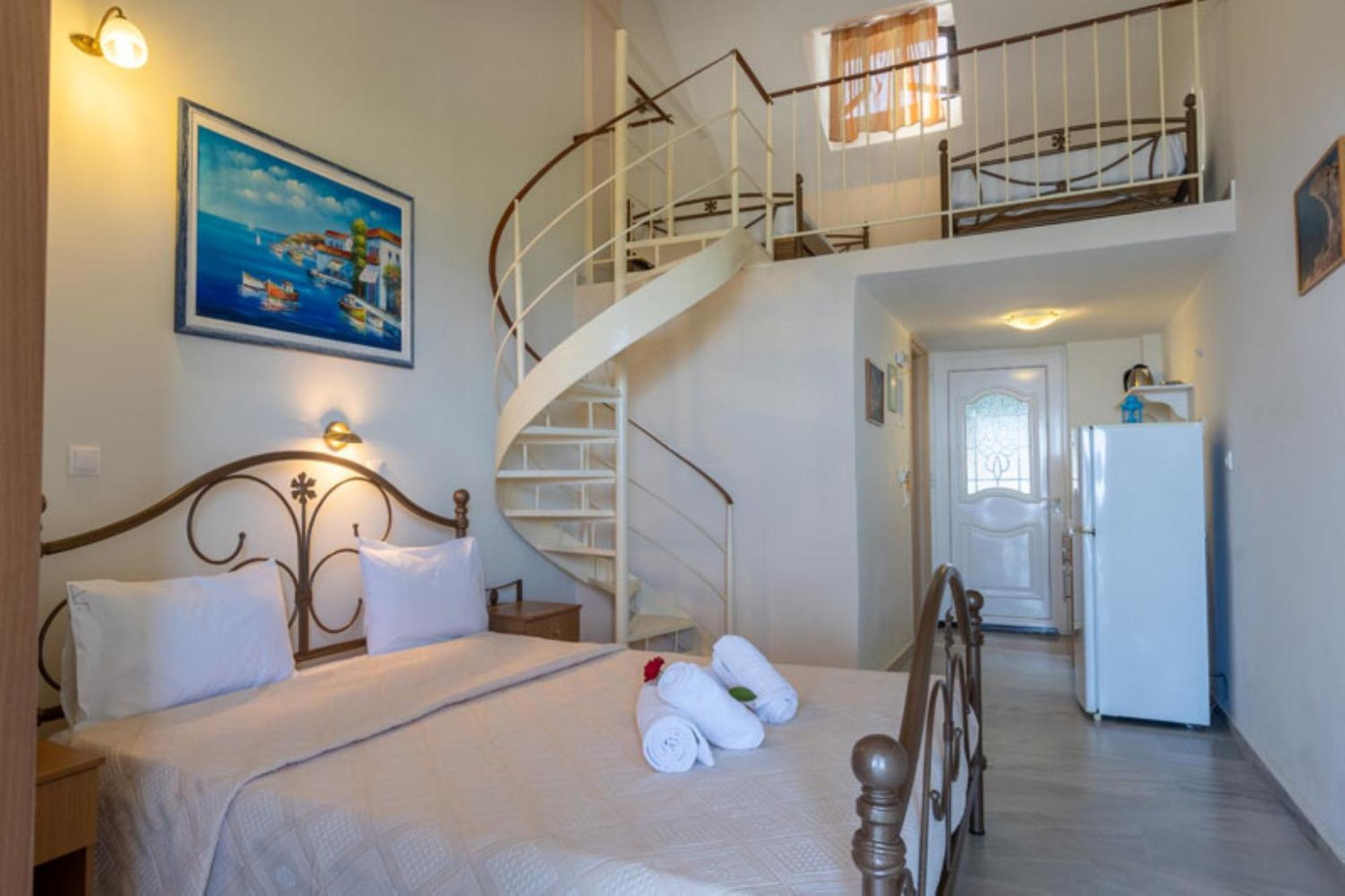 Pansion Koroni L'Antic Hotel Buitenkant foto
