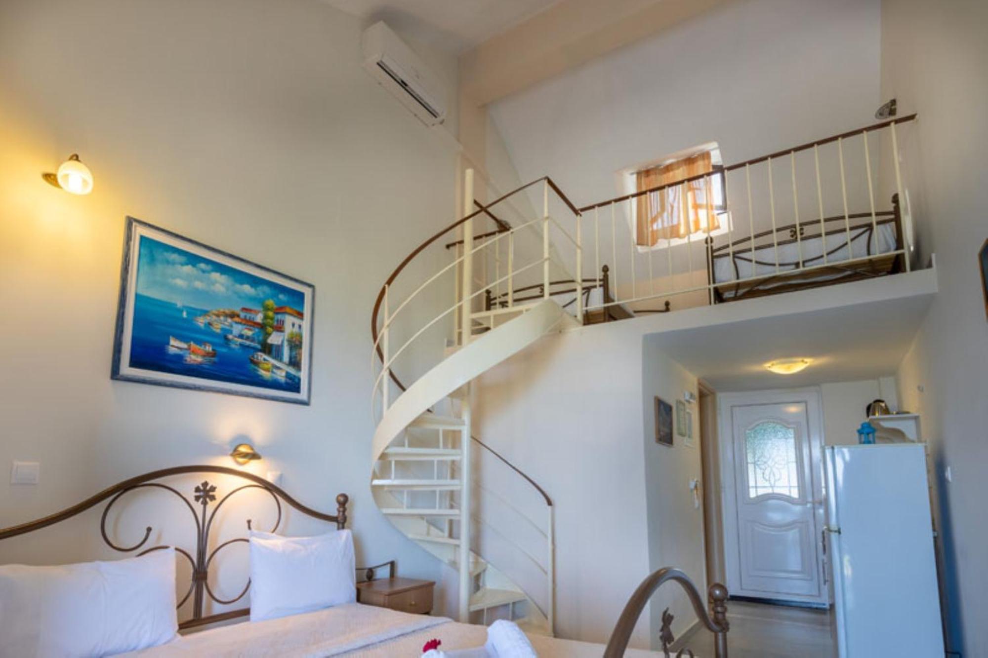 Pansion Koroni L'Antic Hotel Buitenkant foto